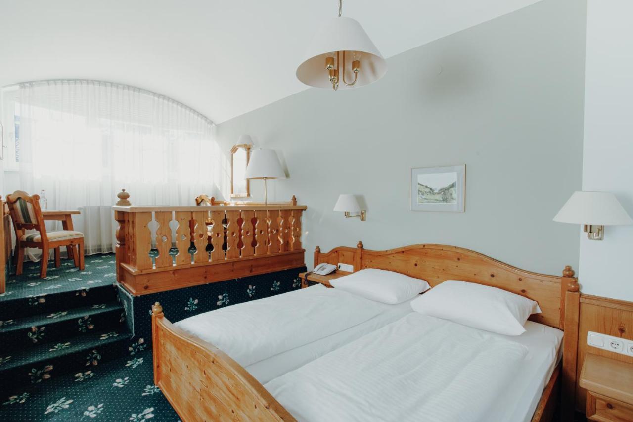 Langwies Genussherberge Hallein Exterior foto